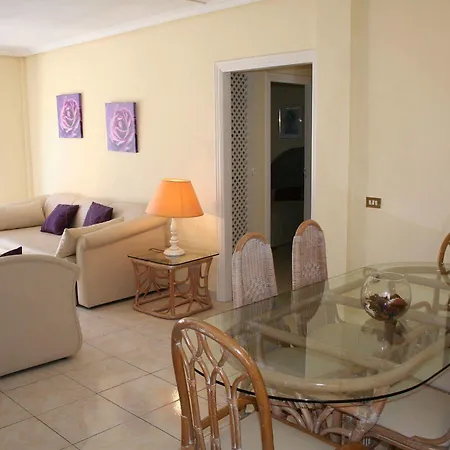 Hotel apartamentowy Chayofa Country Club