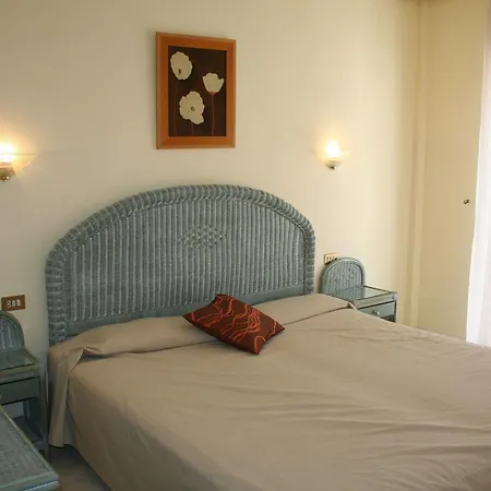 Chayofa Country Club 3* Playa de las Americas (Tenerife)